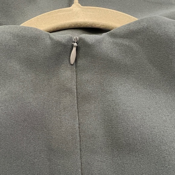 Commense Solid Stand Collar Tank Top - Picture 9 of 11